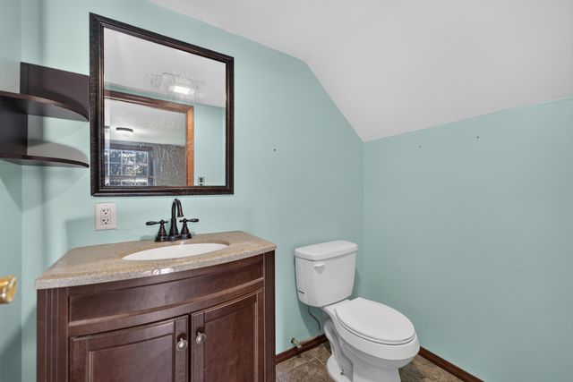 15631 E IL RTE 72, Davis Junction, IL 61020