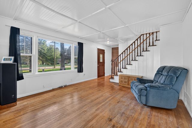 15631 E IL RTE 72, Davis Junction, IL 61020