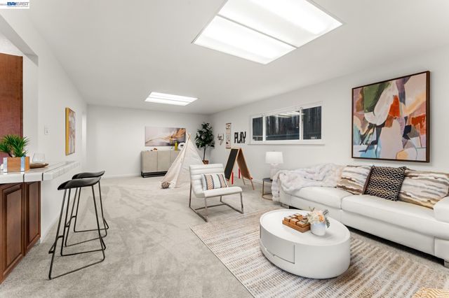 4473 Hillsborough Dr, Castro Valley, CA 94546