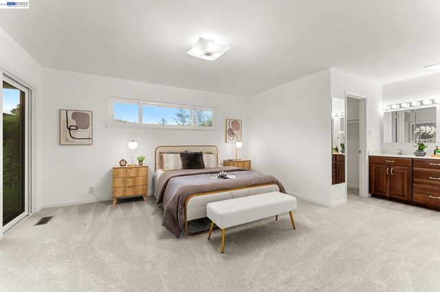 4473 Hillsborough Dr, Castro Valley, CA 94546