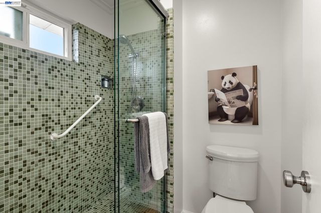 4473 Hillsborough Dr, Castro Valley, CA 94546