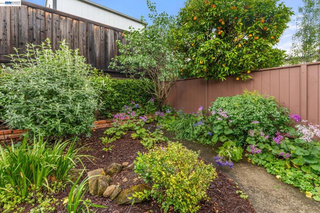 4473 Hillsborough Dr, Castro Valley, CA 94546