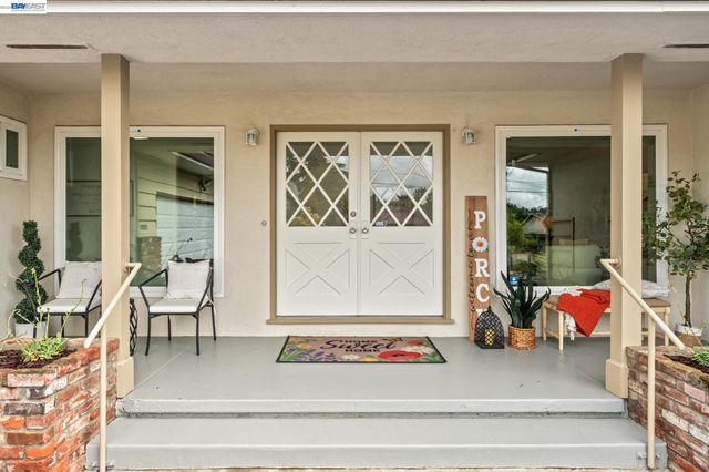 4473 Hillsborough Dr, Castro Valley, CA 94546