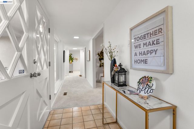 4473 Hillsborough Dr, Castro Valley, CA 94546