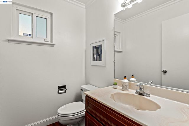 4473 Hillsborough Dr, Castro Valley, CA 94546