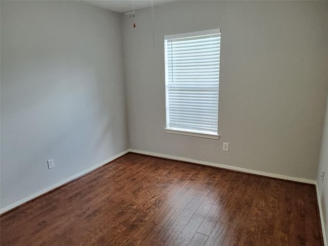 3406 Glenhill Drive, Pearland, TX 77584