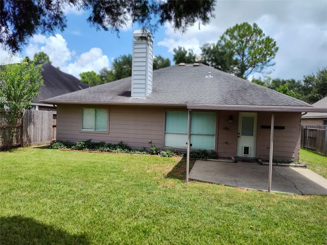 3406 Glenhill Drive, Pearland, TX 77584