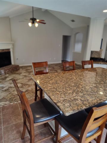 3406 Glenhill Drive, Pearland, TX 77584