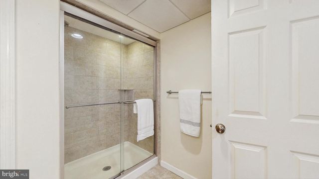 115 BUTT LN, Aston, PA 19014