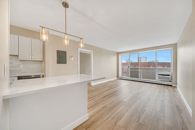 29 Concord Avenue 709, Cambridge, MA 02138