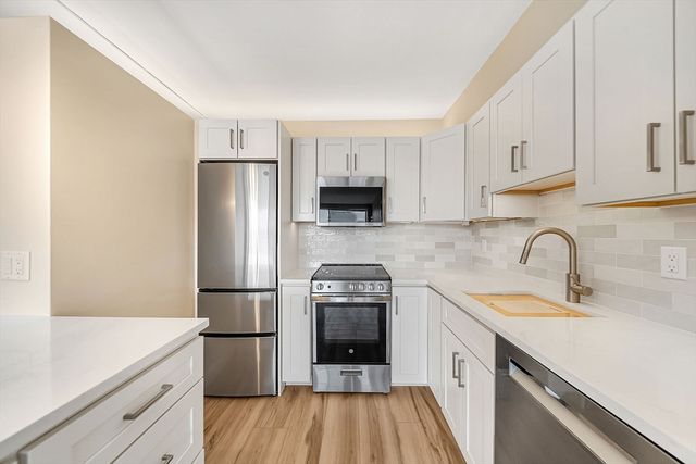 29 Concord Avenue 709, Cambridge, MA 02138
