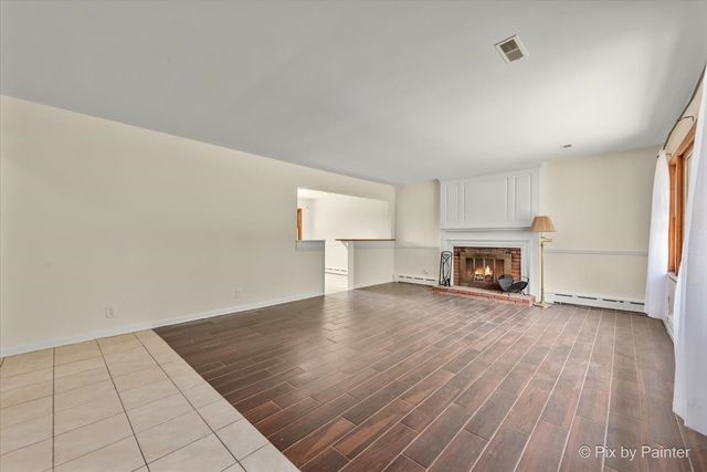 278 W Richton Road, Crete, IL 60417