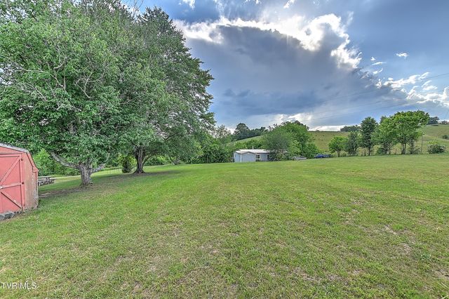 1145 Old Baxter Road, Fall Branch, TN 37656
