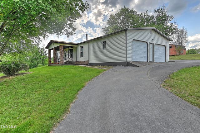 1145 Old Baxter Road, Fall Branch, TN 37656