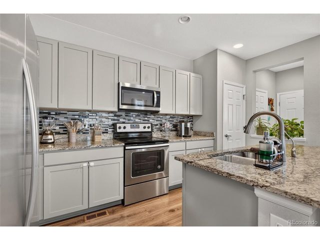 4728 Helena St, Denver, CO 80239