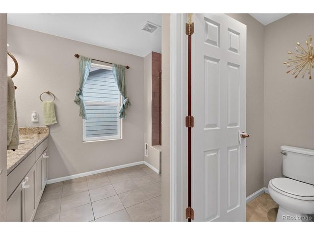 4728 Helena St, Denver, CO 80239