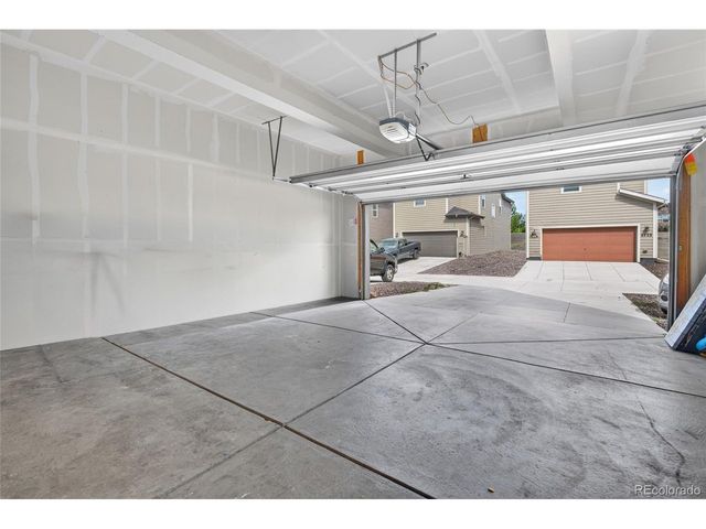 4728 Helena St, Denver, CO 80239