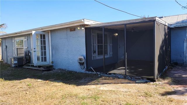 2181 Brandon ST, Fort Myers, FL 33907