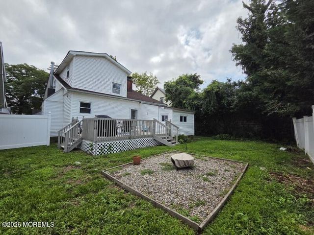 37 Beacon Boulevard, Keansburg, NJ 07734