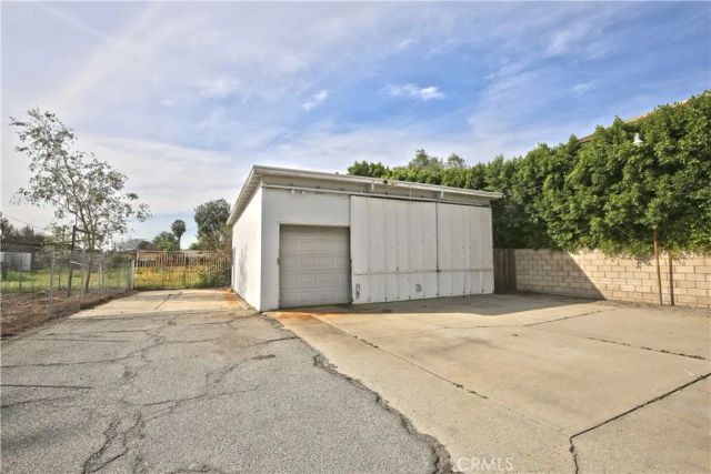 1207 S 10th Avenue, Arcadia, CA 91006