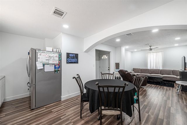 3130 Pine Road, Cleveland, TX 77328