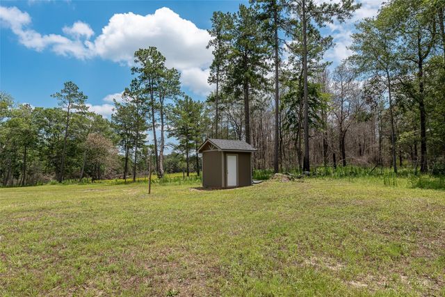 3130 Pine Road, Cleveland, TX 77328