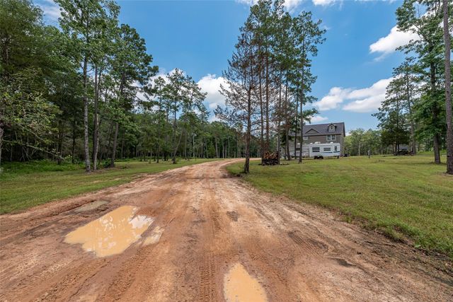 3130 Pine Road, Cleveland, TX 77328