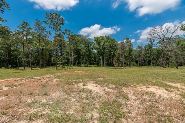 3130 Pine Road, Cleveland, TX 77328