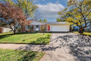 4942 Caribee Drive, Mehlville, MO 63128