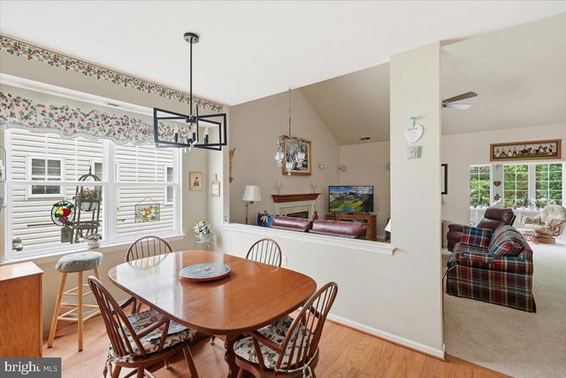 24 LOWELL DR, Marlton, NJ 08053