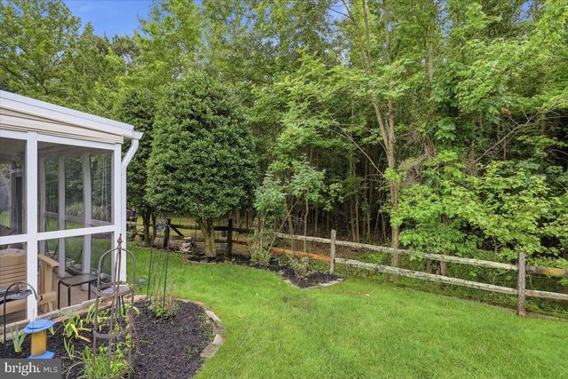24 LOWELL DR, Marlton, NJ 08053