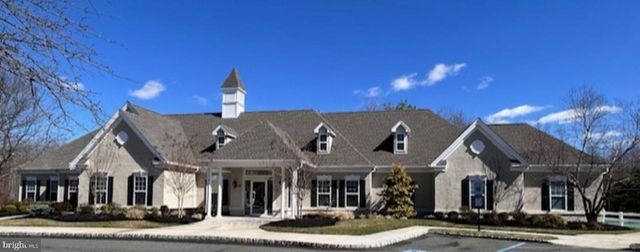 24 LOWELL DR, Marlton, NJ 08053