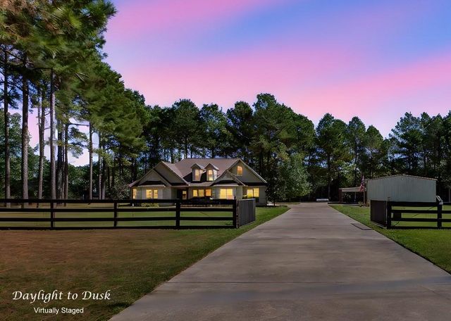 841 George Simpson Road, Huntington, TX 75949