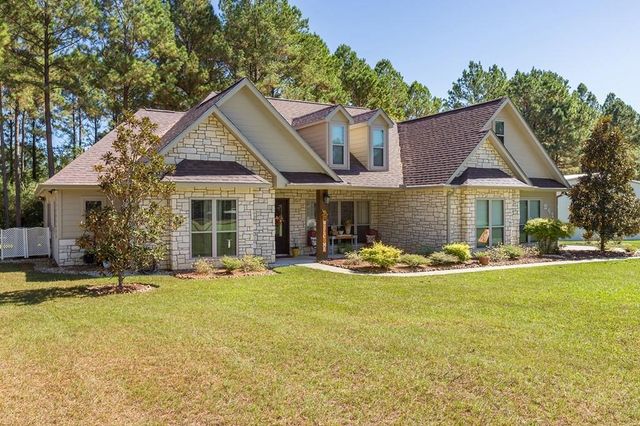 841 George Simpson Road, Huntington, TX 75949