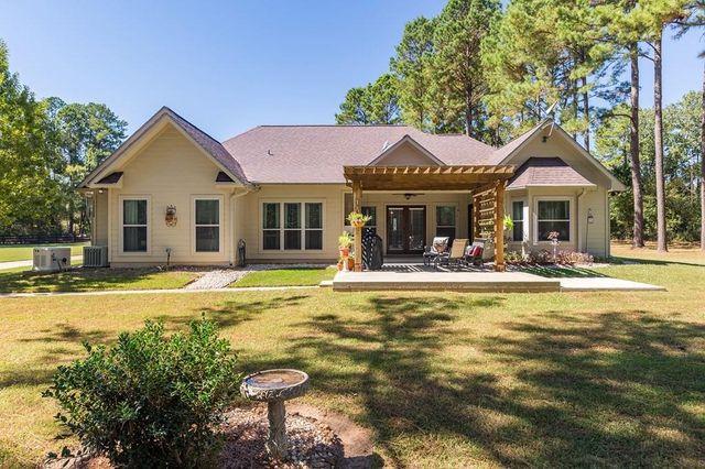 841 George Simpson Road, Huntington, TX 75949