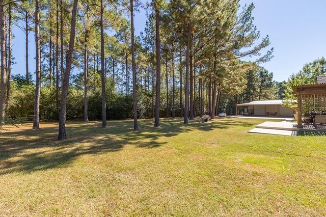 841 George Simpson Road, Huntington, TX 75949