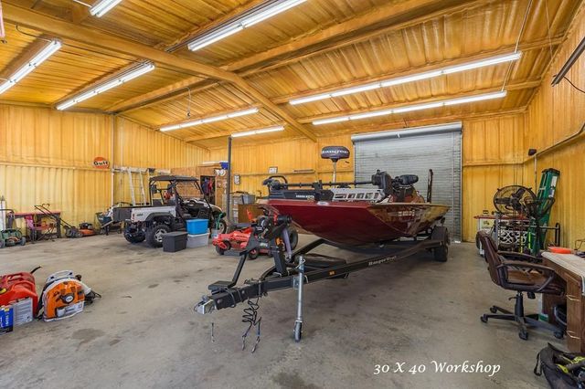 841 George Simpson Road, Huntington, TX 75949