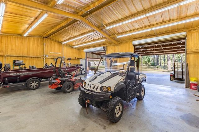 841 George Simpson Road, Huntington, TX 75949