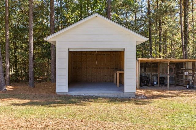 841 George Simpson Road, Huntington, TX 75949