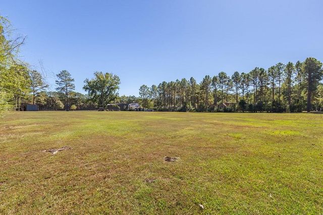 841 George Simpson Road, Huntington, TX 75949