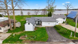 110 Ems C19 Lane, Warsaw, IN 46582