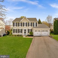 35786 CHAPEL HILL CT, Round Hill, VA 20141