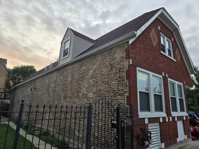 2800 S Saint Louis Avenue, Chicago, IL 60623