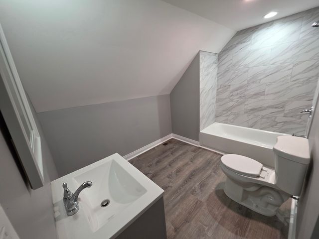2800 S Saint Louis Avenue, Chicago, IL 60623