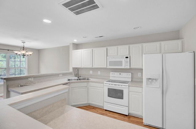 208 Darcy Avenue, Goose Creek, SC 29445