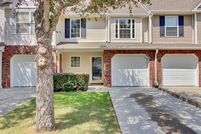208 Darcy Avenue, Goose Creek, SC 29445