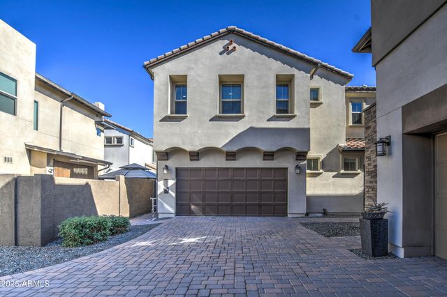 2353 W GLORIA Lane, Phoenix, AZ 85085