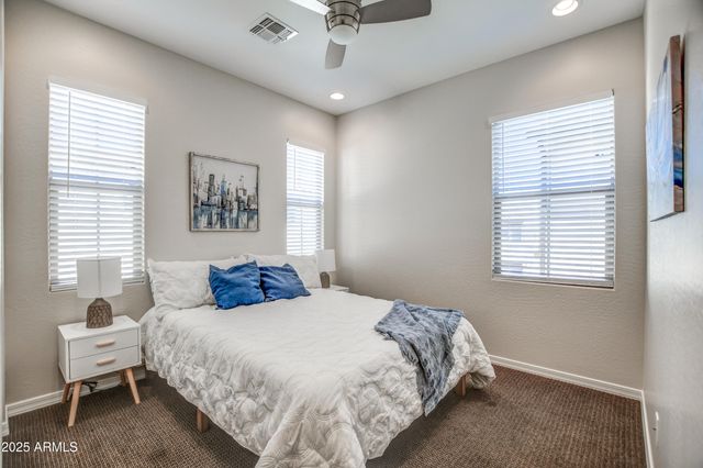 2353 W GLORIA Lane, Phoenix, AZ 85085