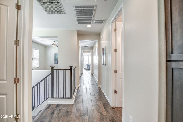 2353 W GLORIA Lane, Phoenix, AZ 85085