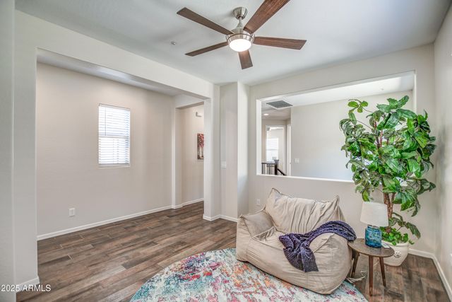 2353 W GLORIA Lane, Phoenix, AZ 85085